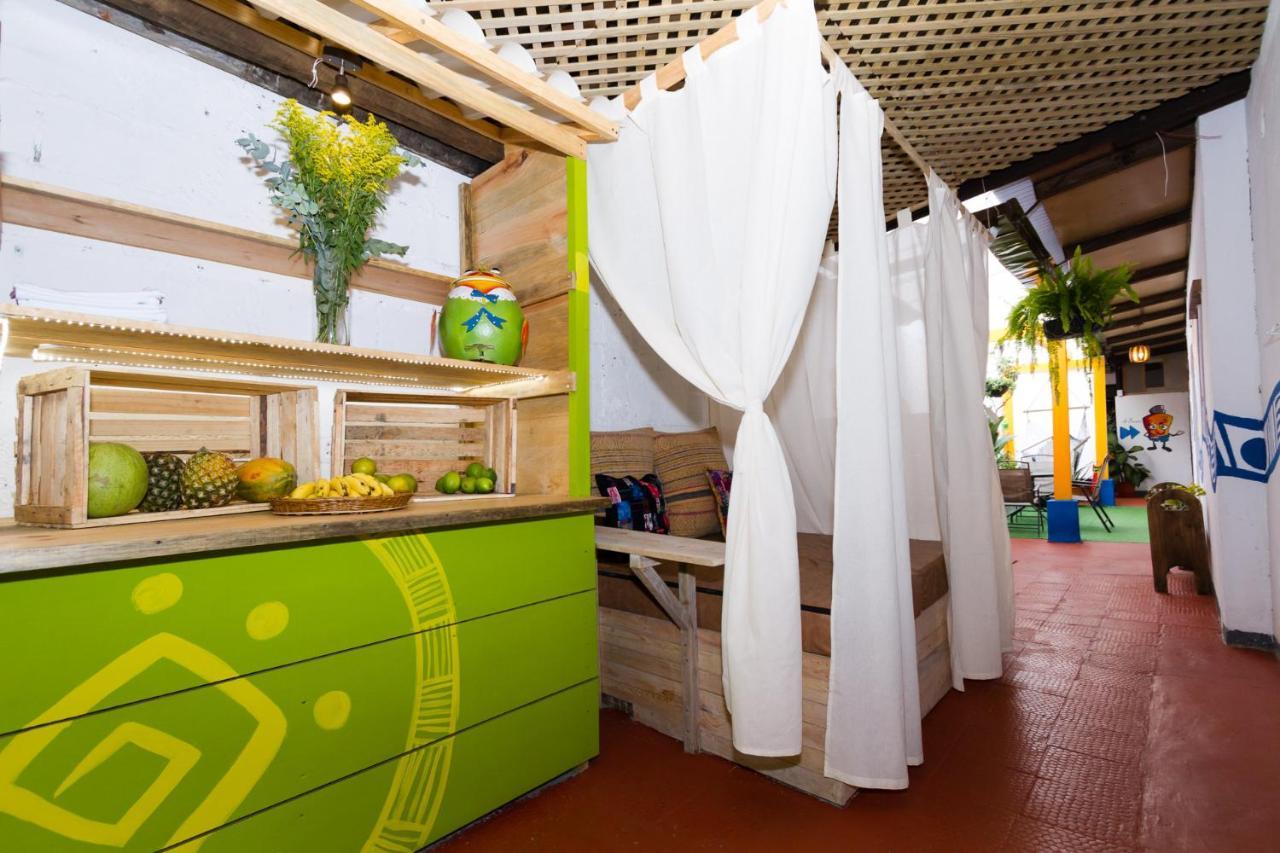 Bed and Breakfast Casa Tamarindo Антигуа-Гватемала Экстерьер фото